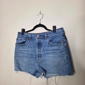 LEVIS Denim 501s Cutoff Shorts